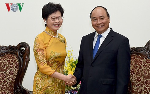 Le Premier ministre reçoit la dirigeante de Hongkong - ảnh 1